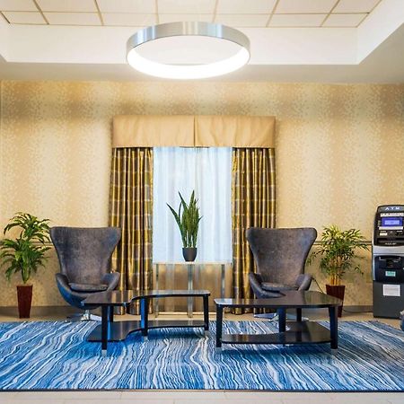 Comfort Inn & Suites Plainville-Foxboro エクステリア 写真